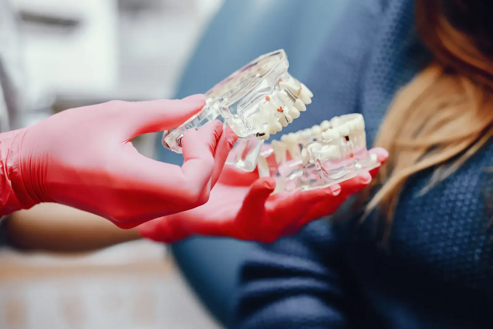 Same-Day Dental Implants: Procedure, Candidates and Cost