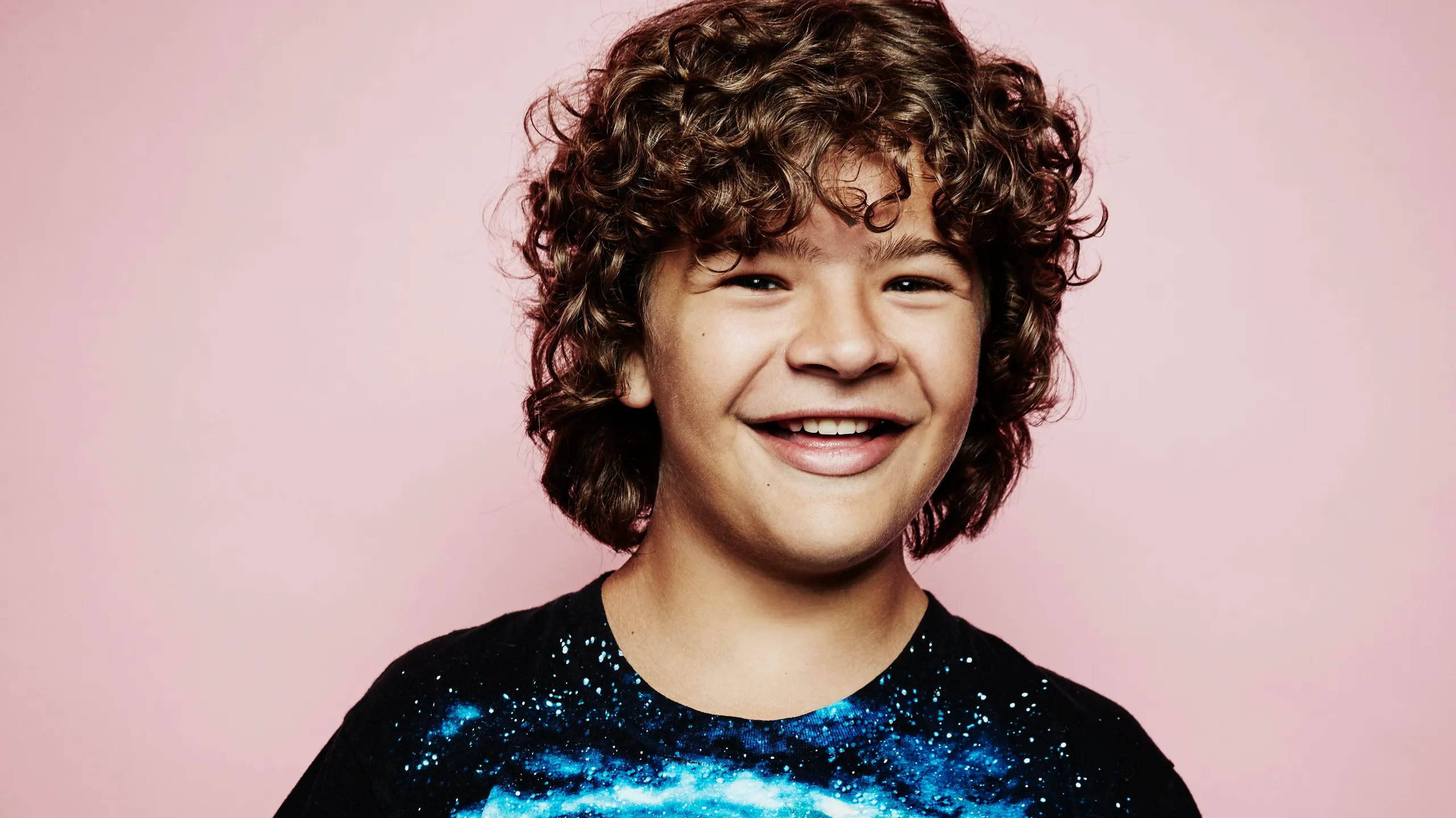 Gaten Matarazzo Teeth- The Real Story Behind His Smile